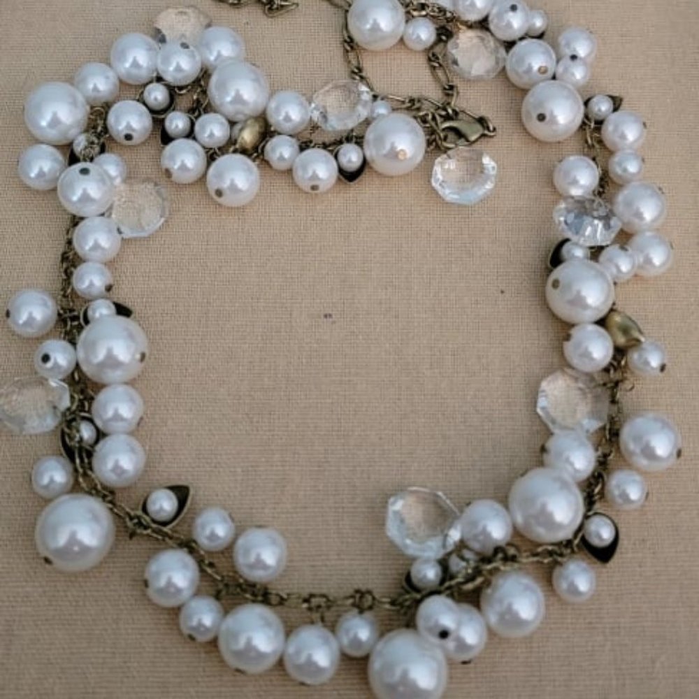 Chloe + Isabel Pearl and Crystal Drops necklace